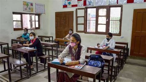 Tamil Nadu SSLC 10th Result 2023 date, time confirmed: Tamil .
